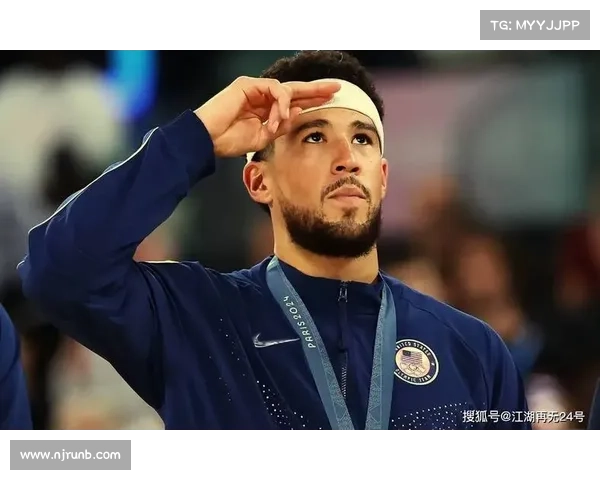 布克职业生涯高光时刻回顾从初登场到成为联盟顶尖球员的蜕变历程