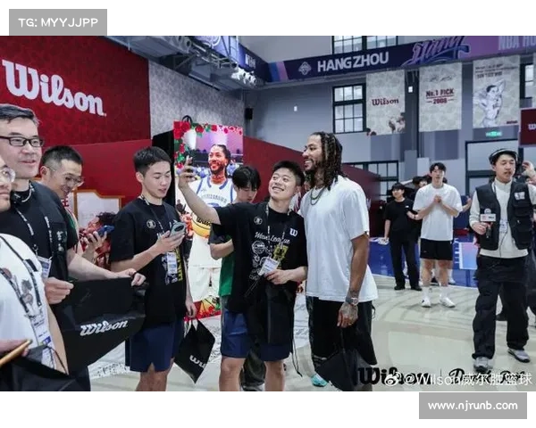 德里克罗斯携手青少年篮球训练计划 助力运动精神推广与传承